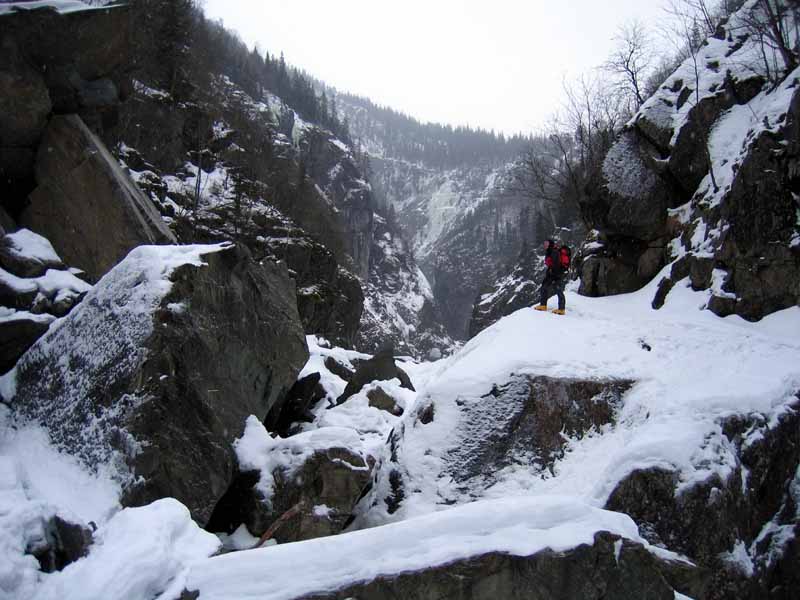 18 Rjukan - in the gorge